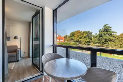 Image de Modernes Apartment für den Erholsamen Urlaub an der Ostsee mit Blick zum Park
