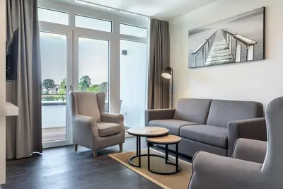 Image de Modernes Apartment in Ostseenähe mit Sonniger Loggia, Badewanne und Gäste-wc
