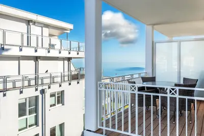 Image de Hochwertiges Ferienapartment an der Ostsee mit Balkon und Seitlichem Meerblick