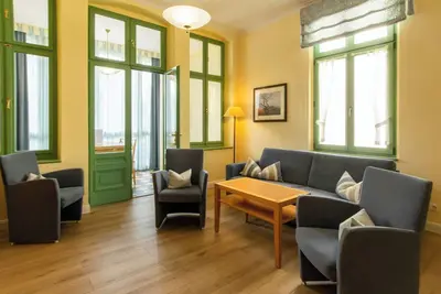 Image de Stillvolle Ferienwohnung mit Wintergarten in Erstklassiger Lage an der Promenade