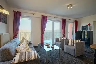 Image de Stilvolles Ferienapartment mit Balkon am Nordseedeich, Sauna und Whirlbadewanne
