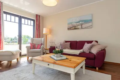 Image de Tolle Ferienwohnung am Yachthafen mit Sonnigem Südbalkon und Sauna in der Anlage