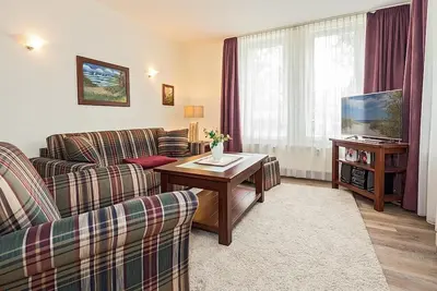 Image de Ferienapartment mit Balkon in Toplage an der Ostsee mit Direktem Strandzugang!