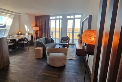Image de Strandnahe, Tolle 92 qm Dachgeschosswohnung mit Sauna, 2 Balkonen und Meerblick