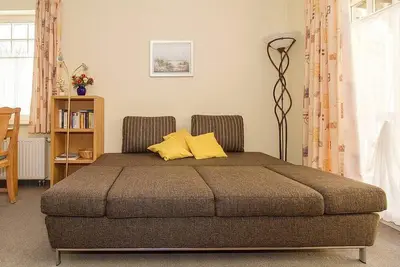 Image de Ferienwohnung an der Ostsee mit Balkon und Pkw Stellplatz - nur 50 m zum Strand!