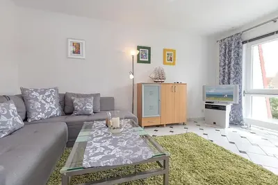 Image de Lichtdurchflutete Maisonette-wohnung an der Ostsee mit Sonniger Dachterrasse