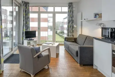 Image de Barrierearme Ferienwohnung mit GeschĂĽtzter, Sonniger Loggia - 100 m zum Strand!
