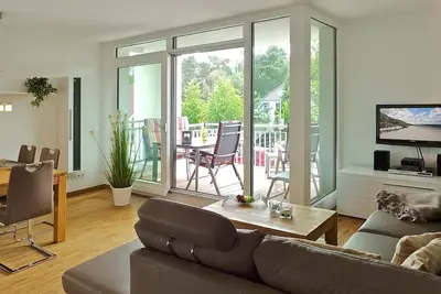 Image de Tolle Strandnahe Ferienwohnung mit Südbalkon, Whirlbadewanne und Fußbodenheizung