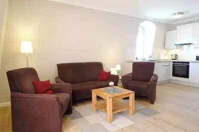 Image de Strandnahes Apartment mit Zwei Balkonen und Meerblick - Saunabereich im Haus!