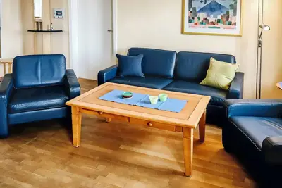 Image de Familienfreundliche Ferienwohnung an der Ostsee mit Balkon und Meerblick