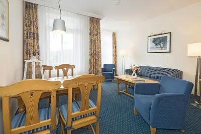 Image de Ferienwohnung in Strandlage mit Sonniger Terrasse und Tollem Blick zum See