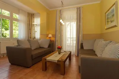 Image de Strandnahe Ferienwohnung an der Ostsee mit Balkon, Saunabereich & Pool im Haus!