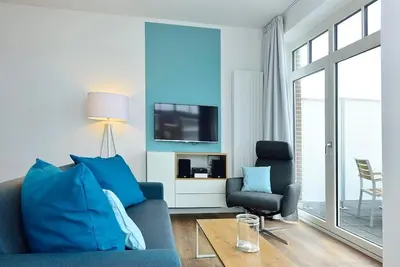 Image de Great apartment on the North Sea beach with direct sea view, balcony and beach chair!