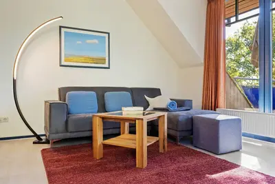 Image de Familienfreundliche Maisonette-ferienwohnung mit Balkon - nur 250 m zum Strand!
