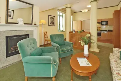 Image de Hübsche Dachgeschosswohnung mit Schönem Balkon im Schicken Kaiserbad Heringsdorf