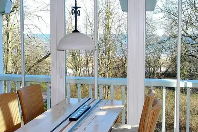 Image de Lichtdurchflutete Ferienwohnung an der Ostsee Inkl. Saunabereich & Pool im Haus!