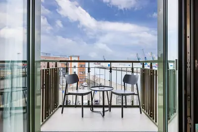 Image de Stilvolles, Modernes Hafenapartment mit Tollem Blick auf den Alten Hafen Wismars