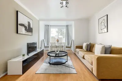 2 Bed Flat in London Bridge