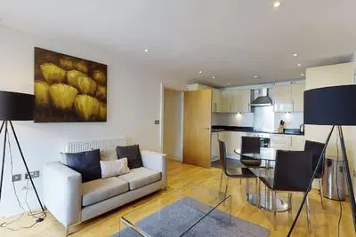 Image de Indescon Square with 2 bedrooms and 2 bathrooms