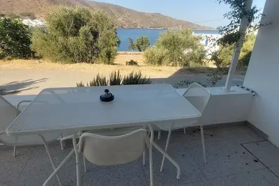 Apartment in Xilokeratidi with sea view