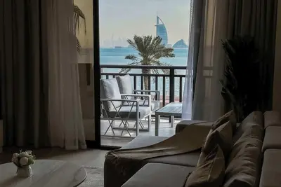 Image de Relaxing Upgraded 1 bedroom apartment at 5-star Resort