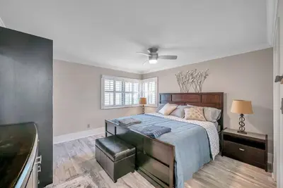 Image de Modern 2b/2ba condo in a resort in wesley chapel