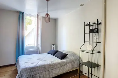 Image de Appartement très lumineux au calme et sans vis à vis en centre ville