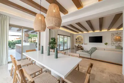 Image de Luxury 3 Bedroom Beachfront Cancun Vila