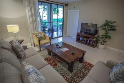 Image de Fabulous Condo in Pacifico L605 - Steps from the Community Pool