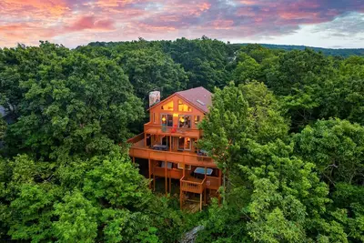 Image de Amazing Views! Pool - Hiking - Gazebo - Hot Tub - Pool Table - Multicade - Grill
