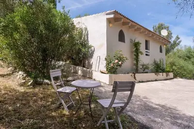 Image de Casa Blanca, tranquillity, pool, garden, barbecue
