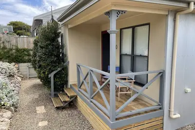 Image de Pet and family friendly, comfortable holiday home in good central position.