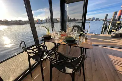 Image de Houseboat for 4 guests with 75m² in Heiligenhafen (172440)