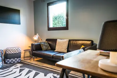 Image de Cosy apartment into the French Alps - 20 min from the Arcs!