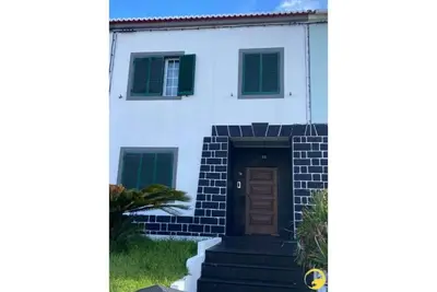 Image de Azor International House - Family house with Jacuzzi