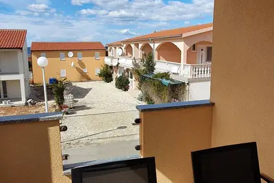 Image de Apartment Alina-Arrive and feel good with balcony, 200m from the beach