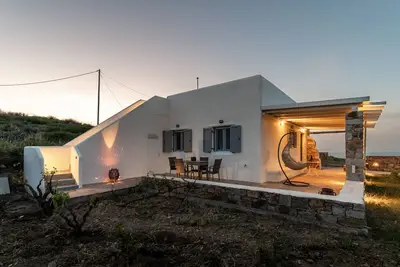 Kalliston, Romantic Villa with Amazing Sea View
