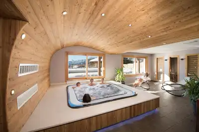 Image de Gite Paquerette avec Spa et Piscine