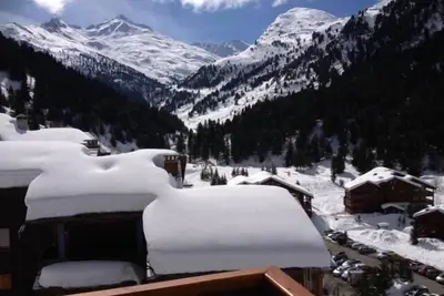 Image de À 180m des pistes de ski, étage -1, balcon, télévision, 45m², Méribel-Mottaret