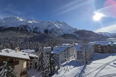 Image de Appartement de vacances St-Moritz pour 1 - 7 personnes avec 3 chambres à coucher - Logement de vacan