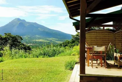 Image de Bungalow à flanc de colline