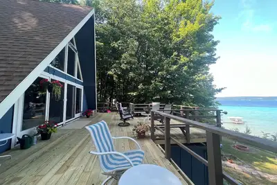 Image de Imogene's- Torch Lake cottage, waterfront w/ dock