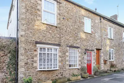Image de 3 chambres à coucher à Colyton, near Lyme Regis