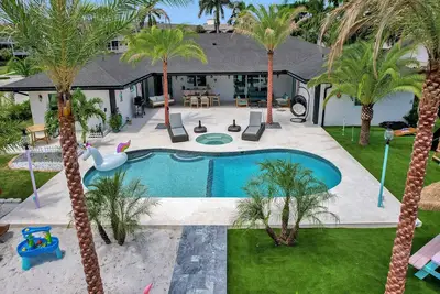 Image de Magnificent Hallandale Beach House 6br House