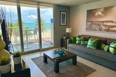Image de Beachfront 2b/2b Isla Verde Marbella Oeste