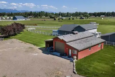 Image de Mt Views, Firepit, Sauna, Fishing, Glacier Park