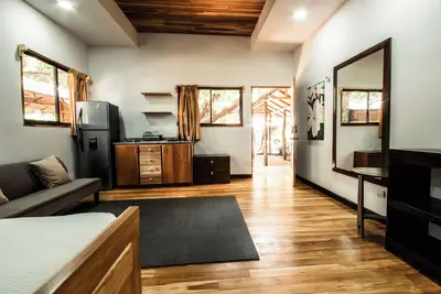 Image de Beautiful Studio in a Natural and Quiet Pine Environment