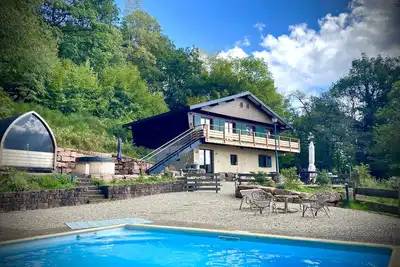 Image de Cozy chalet and not overlooked in the heart of nature \"Le Blanchepierre\"