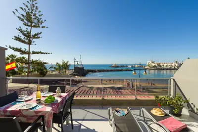 Image de Oceanfront Paradise – Sleep by the Waves