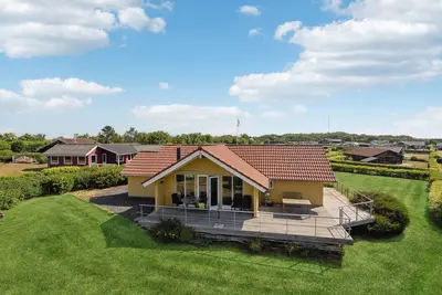 Image de Superbe maison à Vinderup avec sauna